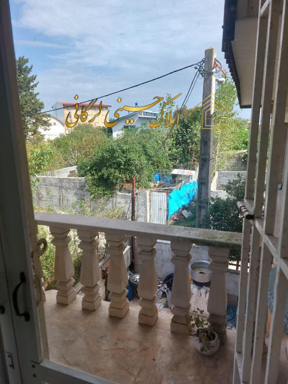 معاوضه و فروش واحد 95 متری 2 خوابه طبقه دوم در آیت الله غفاری چالوس