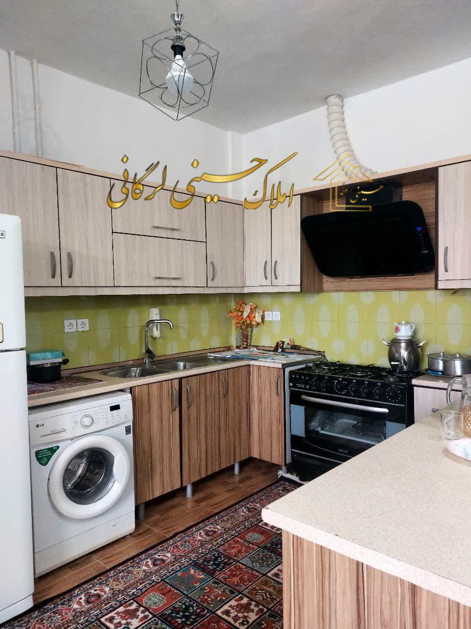 معاوضه و فروش واحد 95 متری 2 خوابه طبقه دوم در آیت الله غفاری چالوس